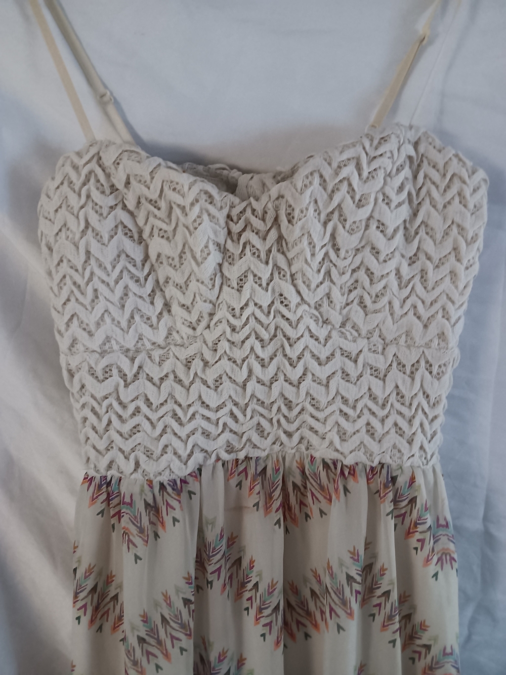 Boho Maxi Dress Women's Small Cream Crochet Bodice Open Back Pastel Aztec Print - Picture 7 of 9